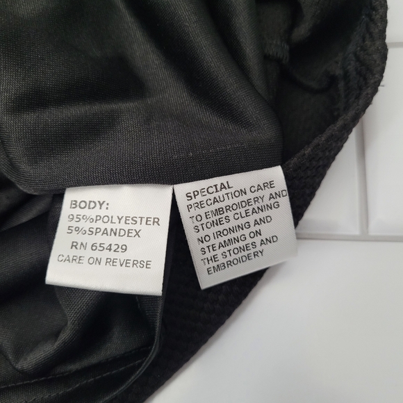 TESORO MODA Ladies Black Textured Sleeveless Pencil Straight Dress Embroidered F - Picture 7 of 7